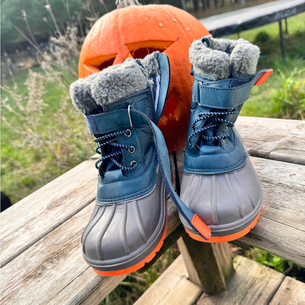 Navy blue and orange kids boots